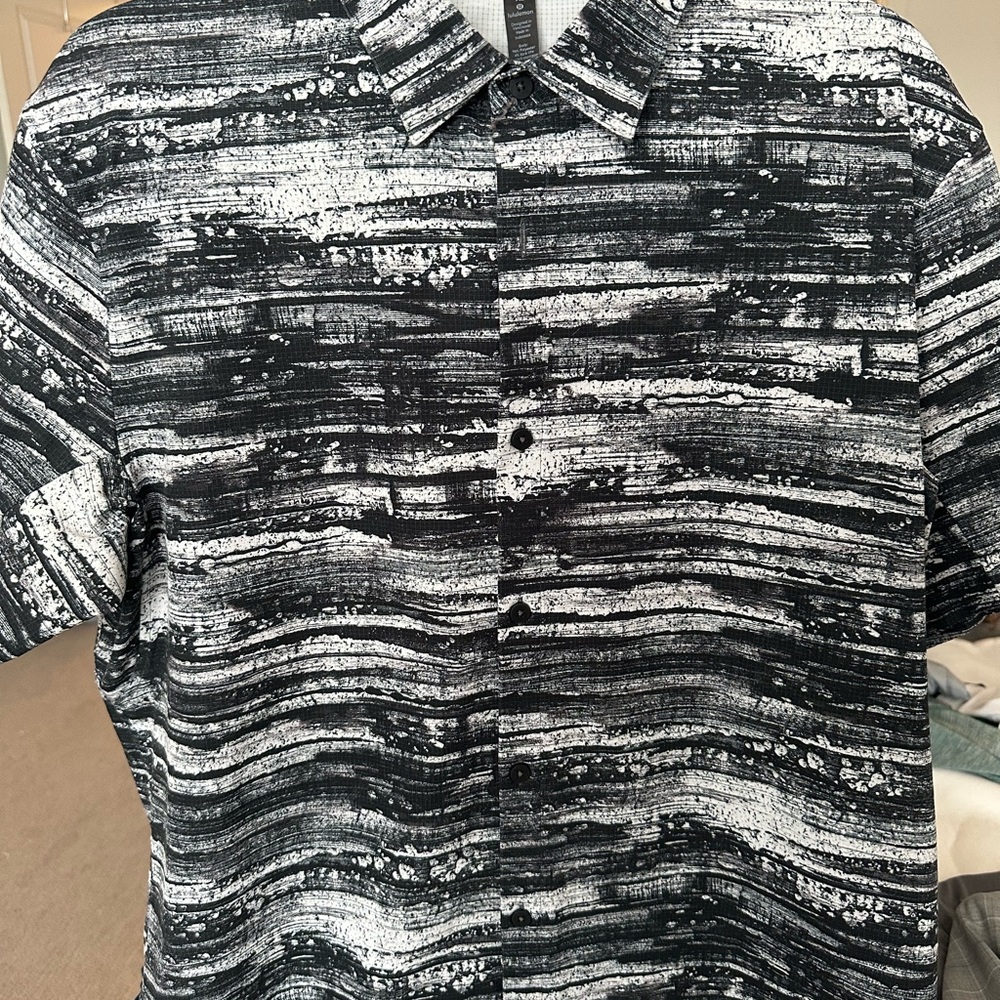 lululemon athletica Black and White Casual Button Down Shirt